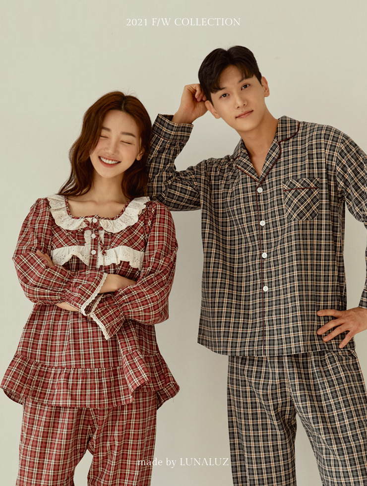 [Men&#039;s green is out of stock]Couple Choco Checkered Line Color Cotton Top and Bottom (long-sleeved round neck) 21-07551